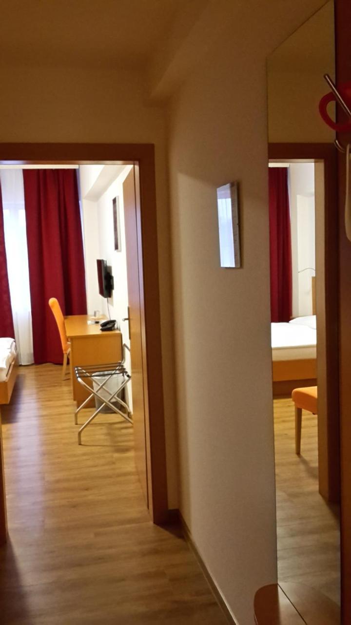 Hotel - Restaurant Martinihof Neudorfl Dış mekan fotoğraf